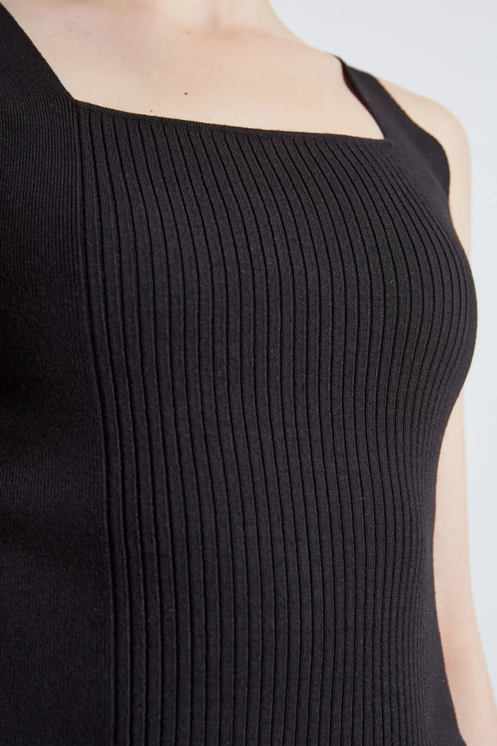 Elie Tahari Rib Detail Sweater Tank- Tops & Sweaters